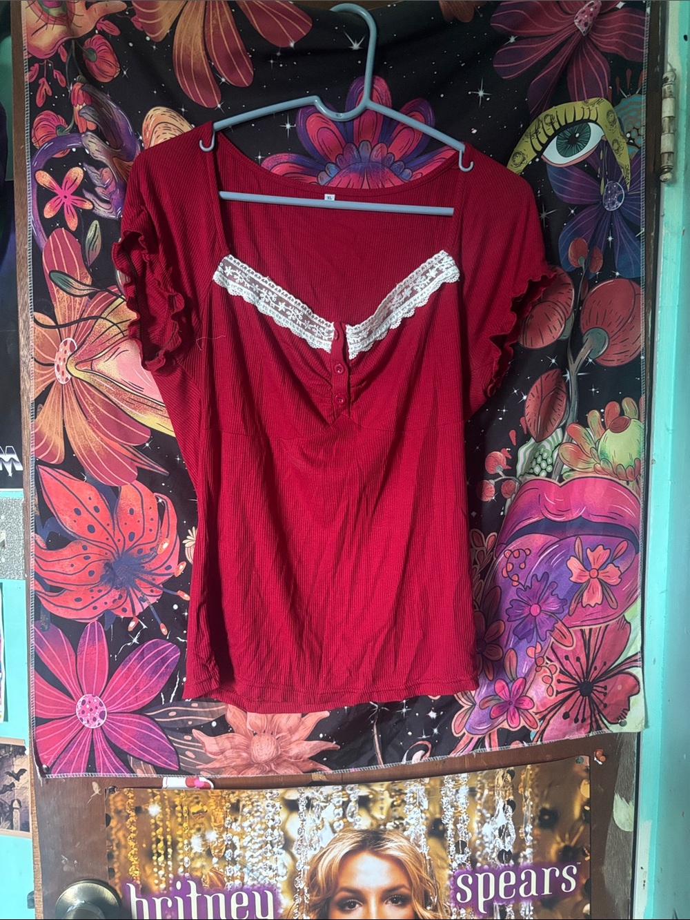 Women’s Red Lace-Trim Short Sleeve Top